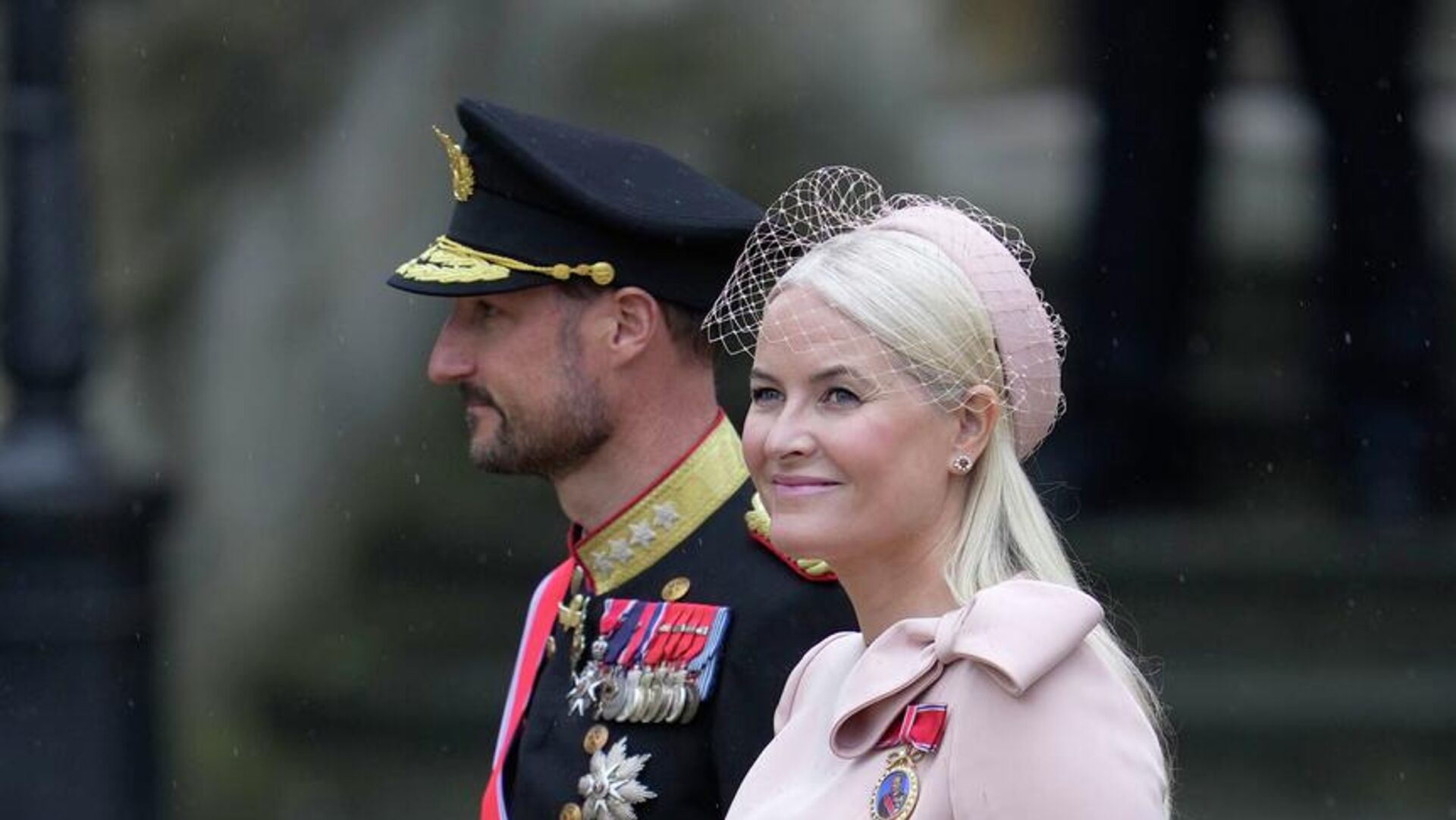 Norveç Veliaht Prensi Haakon ve Prenses Mette-Marit - Sputnik Türkiye, 1920, 17.06.2026