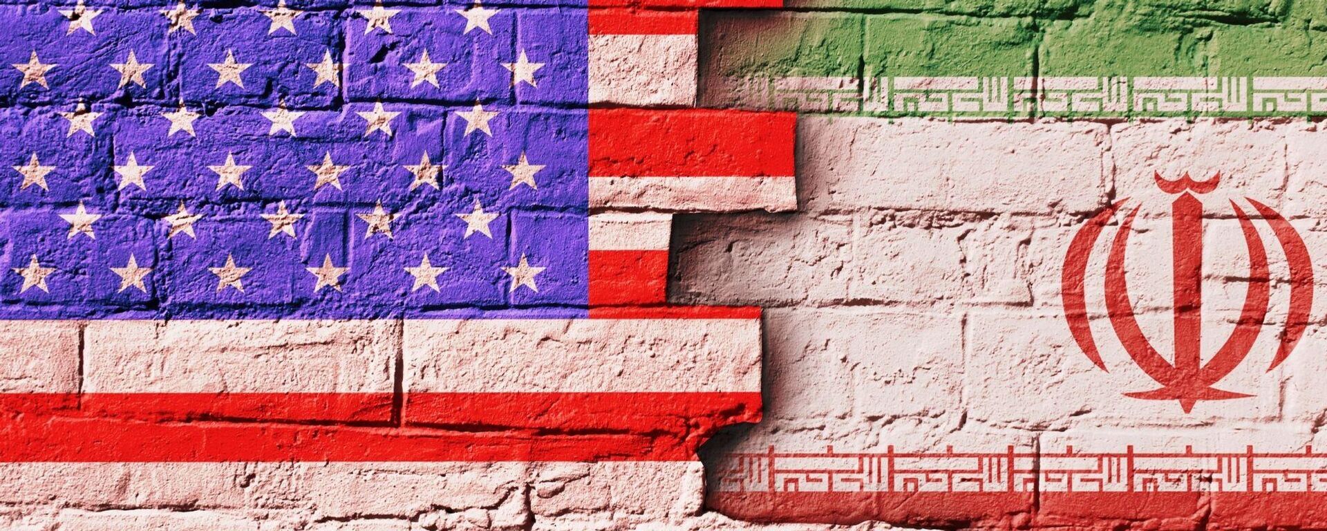 ABD-İran bayrakları - Sputnik Türkiye, 1920, 02.02.2026