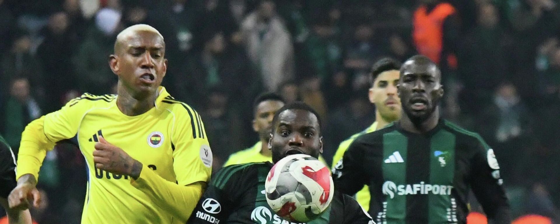 Kocaelispor - Fenerbahçe - Sputnik Türkiye, 1920, 04.09.2026