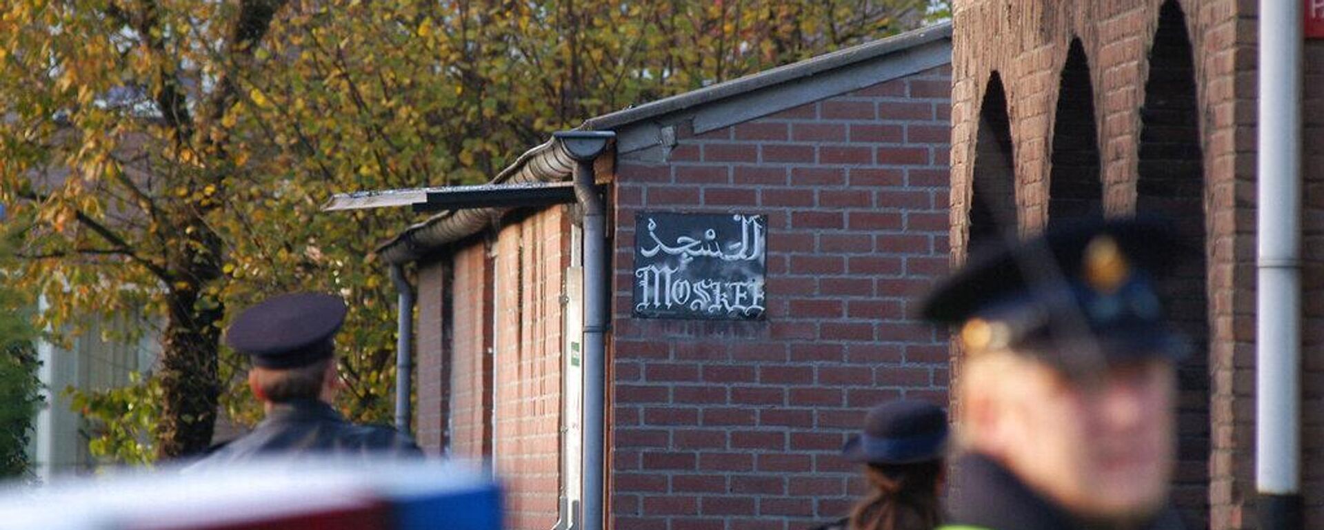 Hollanda'da bir cami - Sputnik Türkiye, 1920, 05.02.2026