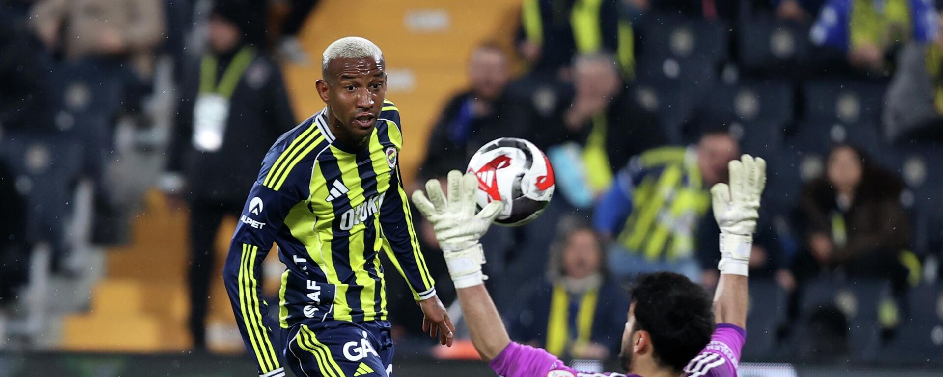 Fenerbahçe-Erzurumspor - Sputnik Türkiye, 1920, 06.02.2026