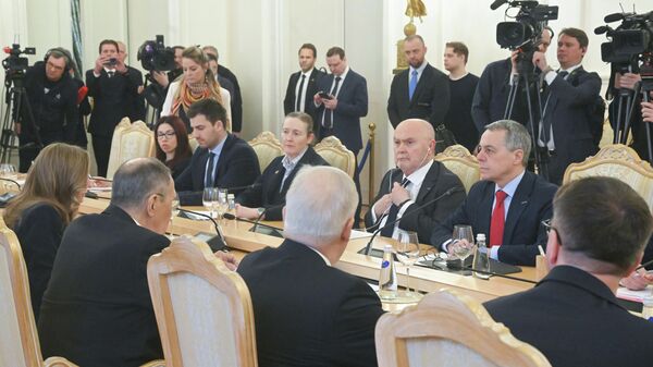 Встреча глав МИД РФ, Швейцарии и генсека ОБСЕ - Sputnik Türkiye