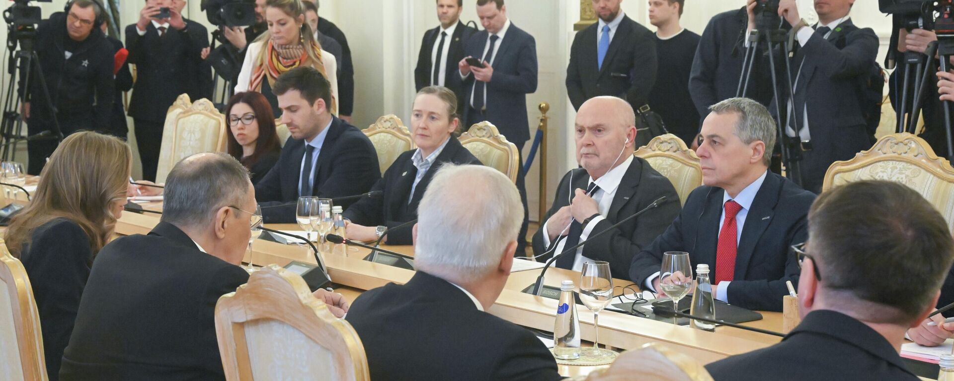 Встреча глав МИД РФ, Швейцарии и генсека ОБСЕ - Sputnik Türkiye, 1920, 06.02.2026