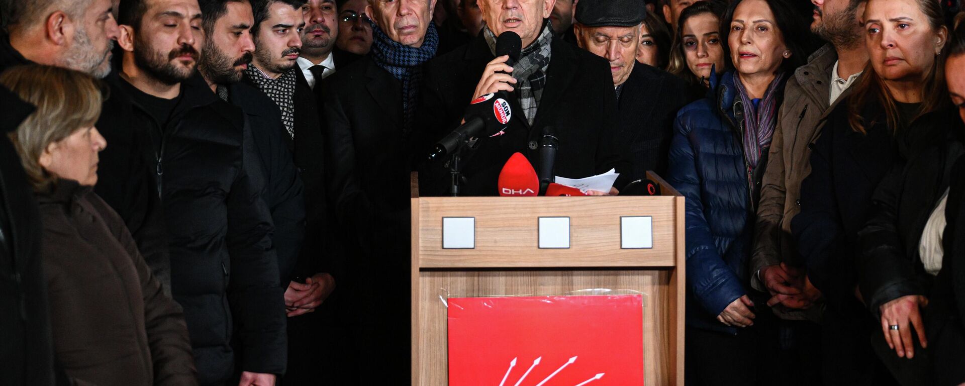 CHP Ankara İl Başkanlığı, Keçiören Belediye Başkanı Mesut Özarslan'ın CHP'den istifa etmesine tepki gösterdi - Sputnik Türkiye, 1920, 09.02.2026