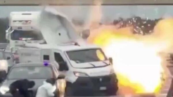 İtalya banka aracı soygunu - Sputnik Türkiye