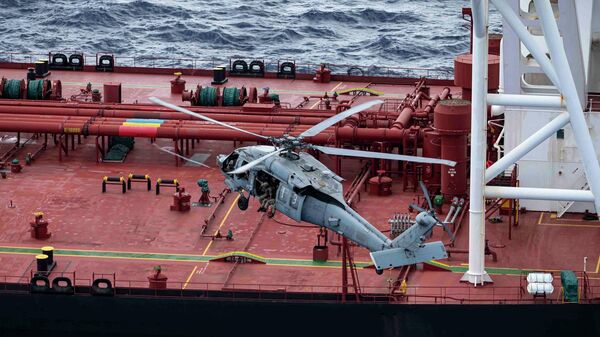 ABD güçleri petrol tankerini ele geçirdi - Sputnik Türkiye