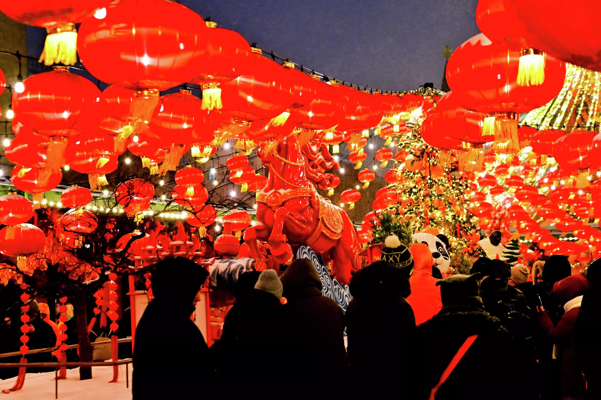 Çin At Yılı - Sputnik Türkiye, 1920, 17.02.2026