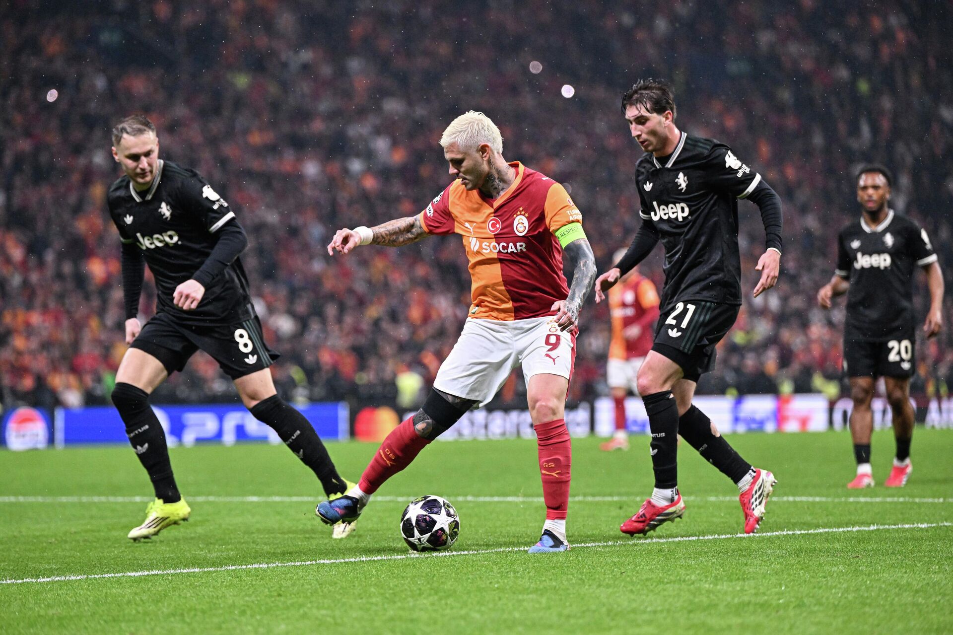 Galatasaray - Juventus - Sputnik Türkiye, 1920, 18.02.2026