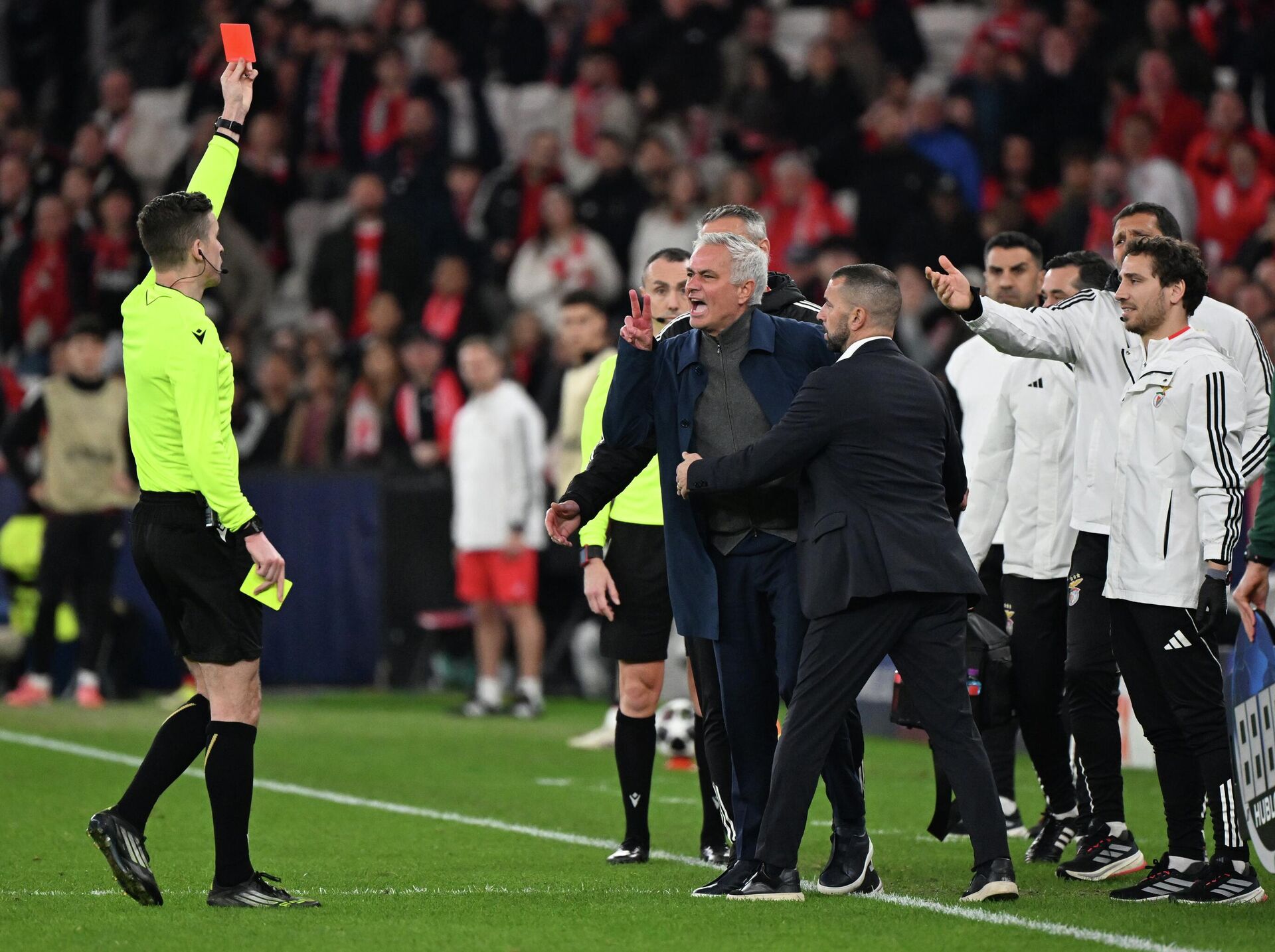 Real Madrid - Benfica - Sputnik Türkiye, 1920, 18.02.2026
