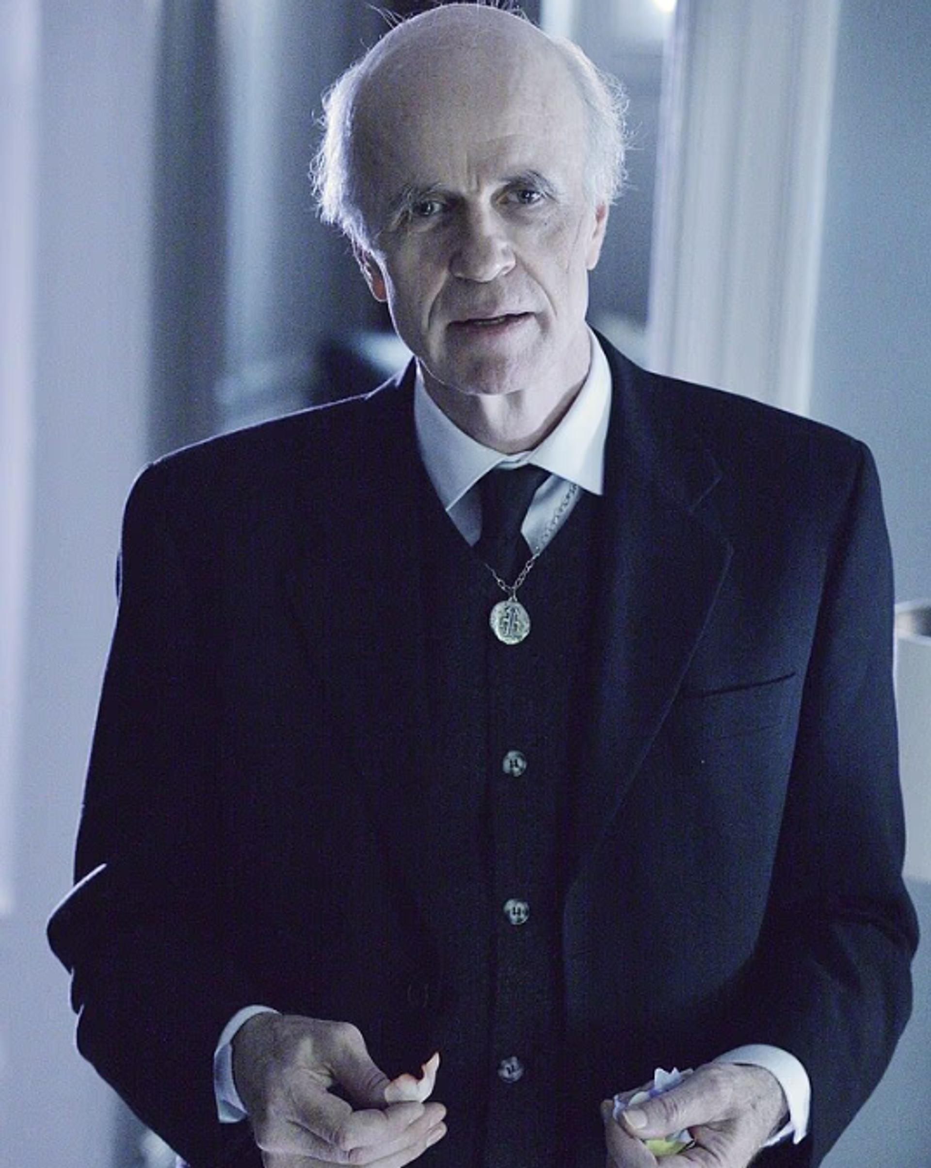 Tom Noonan, 12 Monkeys dizisinde - Sputnik Türkiye, 1920, 18.02.2026