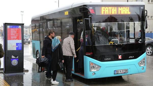 Sivas Belediyesi Halk Otobüsü - Sputnik Türkiye