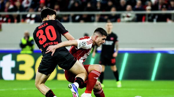  Olimpiakos ile Bayer Leverkusen - Sputnik Türkiye