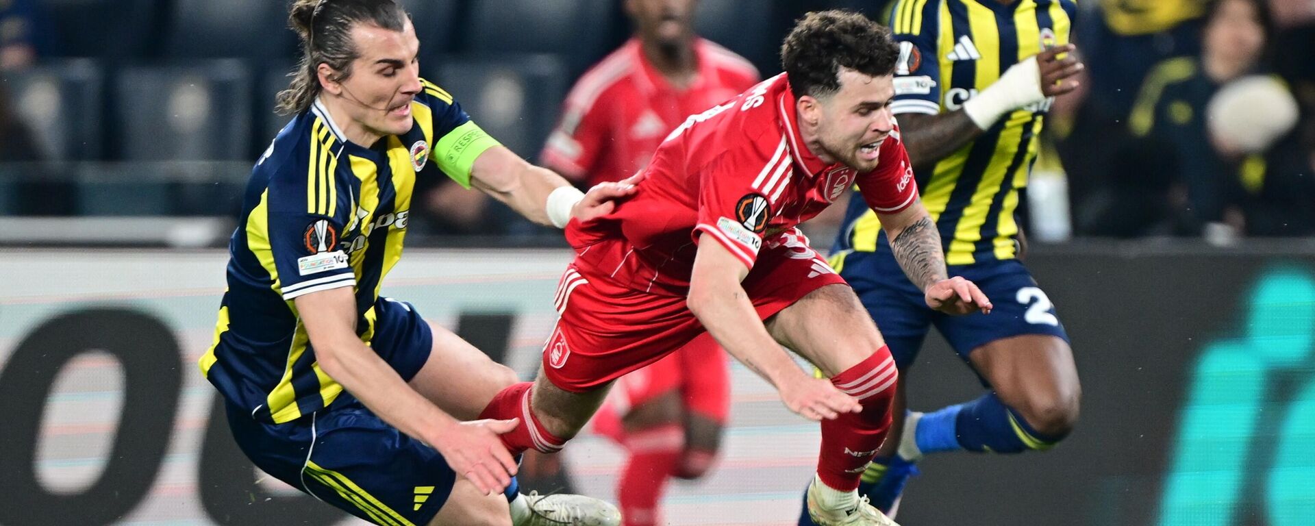Fenerbahçe - Nottingham Forest - Sputnik Türkiye, 1920, 26.02.2026
