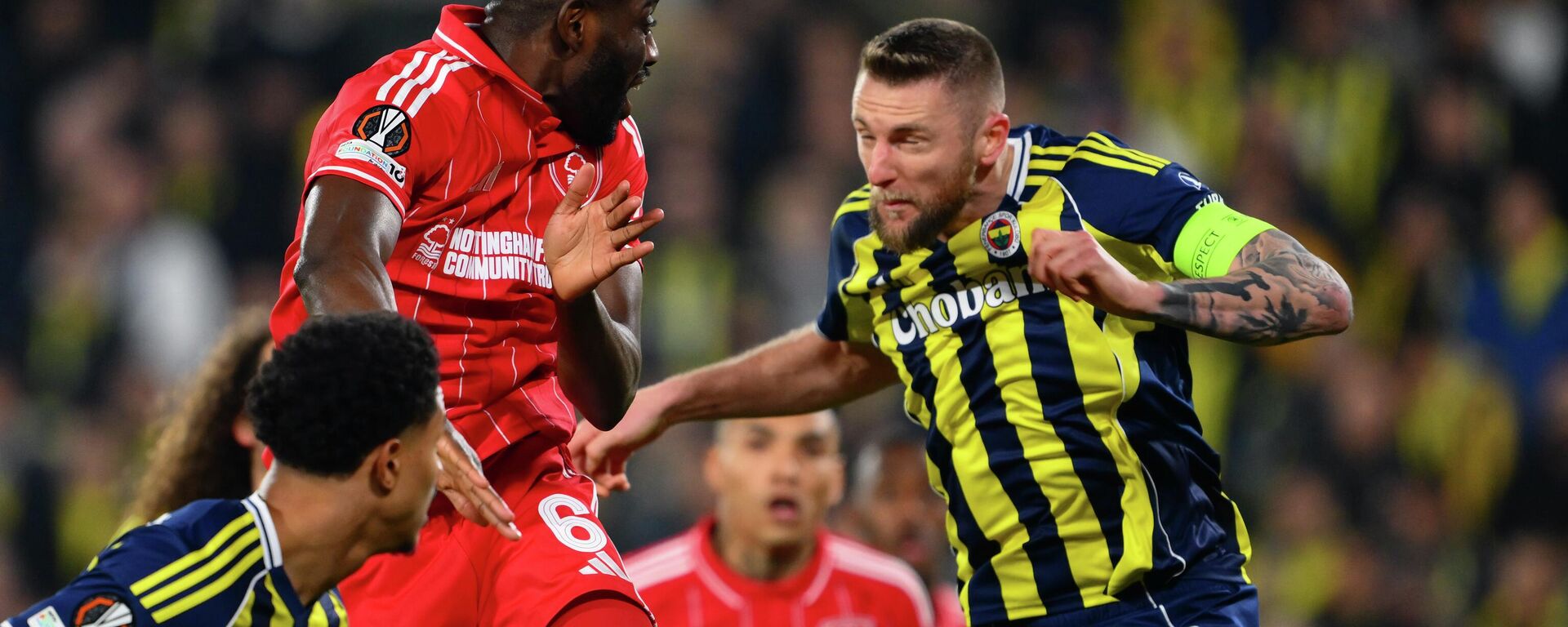 UEFA Avrupa Ligi'nde Fenerbahçe'nin 3 golle mağlup olduğu Nottingham Forest maçında sakatlanan Milan Skriniar'ın, 4 hafta sahalardan uzak kalabileceği iddia edildi.
 - Sputnik Türkiye, 1920, 20.02.2026