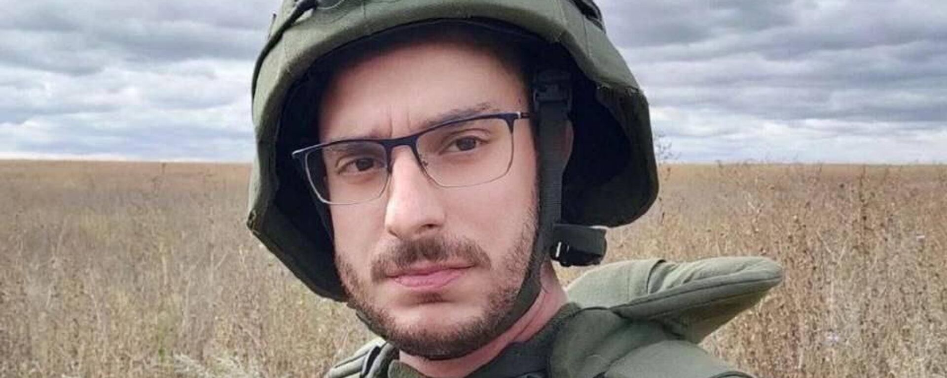 Donbass'ta görev yapan İtalyan gazeteci Andrea Lucidi - Sputnik Türkiye, 1920, 20.02.2026