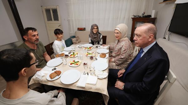 Cumhurbaşkanı Recep Tayyip Erdoğan - Sputnik Türkiye