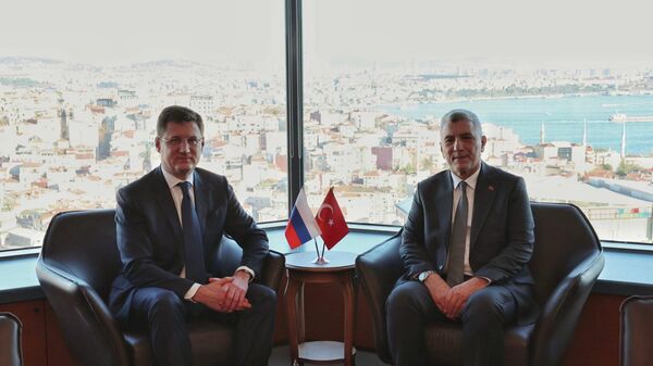 Ticaret Bakanı Bolat, Rusya Başbakan Yardımcısı Novak ile görüştü - Sputnik Türkiye