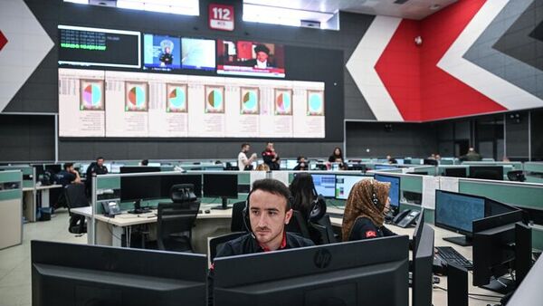  112 Acil Çağrı Merkezi  - Sputnik Türkiye