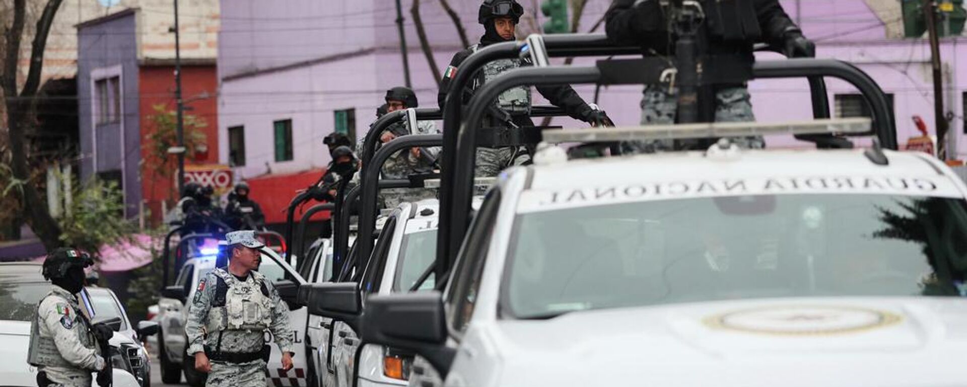Meksika ordusunun El Mencho'yu öldürdüğünü açıklamasının ardından Ulusal Muhafızlar devriye geziyor - Sputnik Türkiye, 1920, 23.02.2026