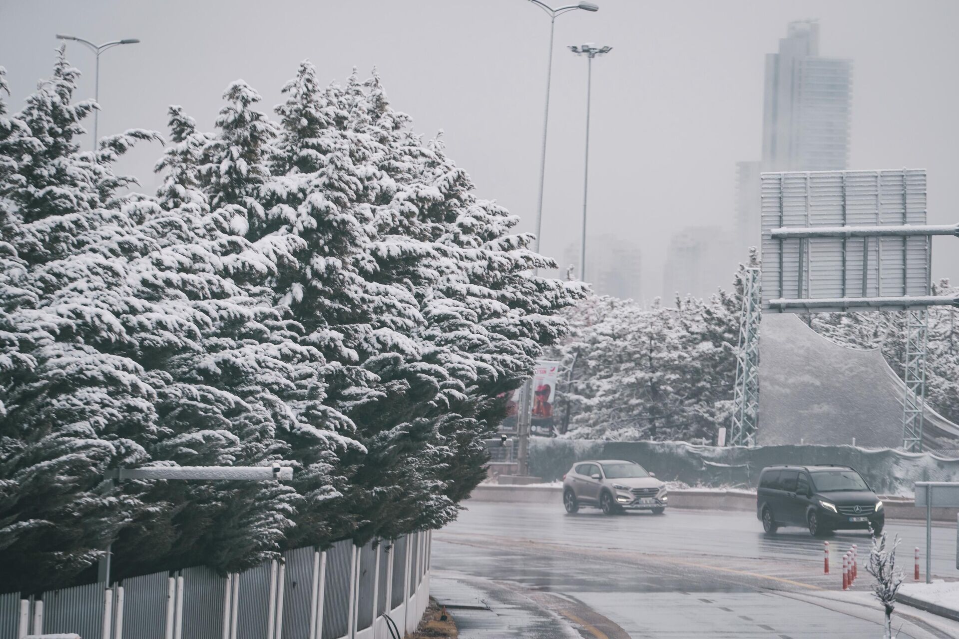 Ankara'da kar - Sputnik Türkiye, 1920, 25.02.2026