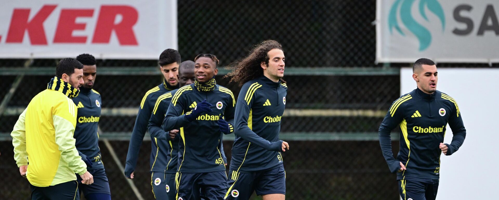 Fenerbahçe antrenman - Sputnik Türkiye, 1920, 25.02.2026