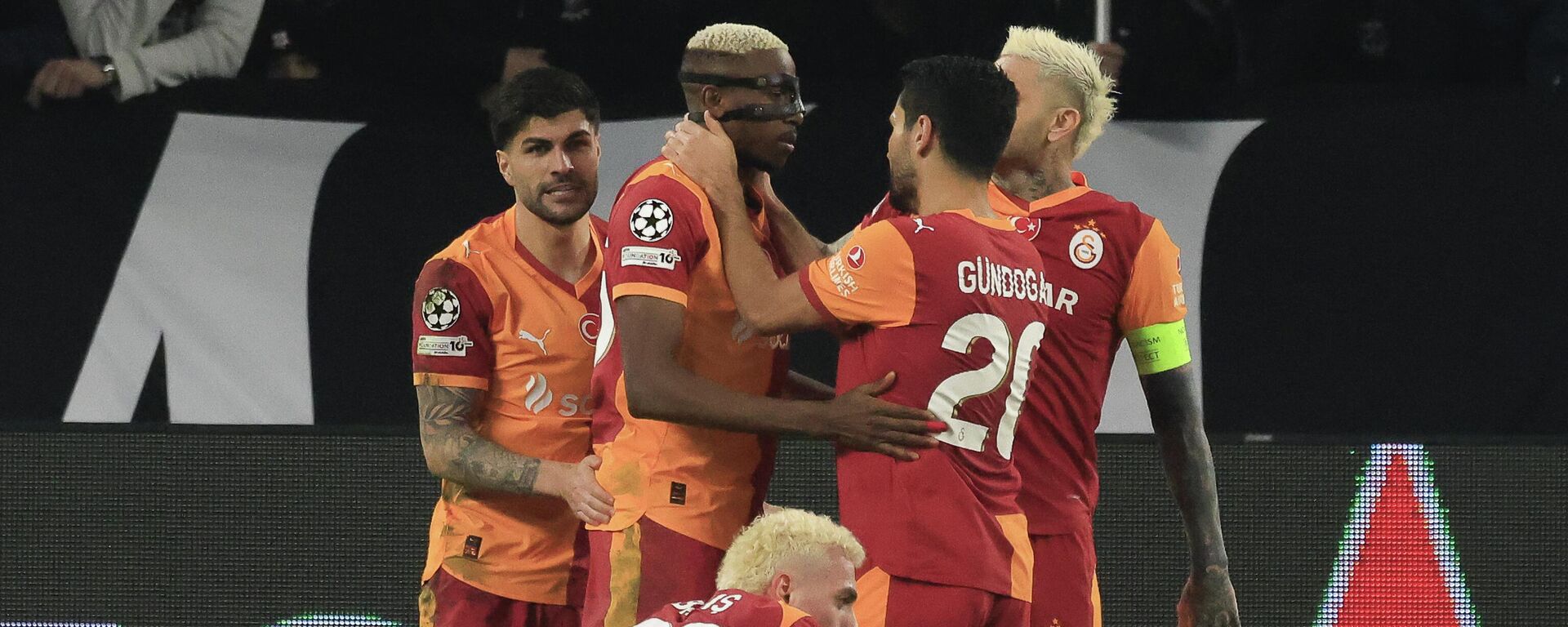 UEFA Şampiyonlar Ligi son 16 turu play-off turu rövanş maçında Juventus ve Galatasaray takımları İtalya'nın Torino kentinde bulunan Juventus Stadyumu'nda karşılaştı - Sputnik Türkiye, 1920, 26.02.2026