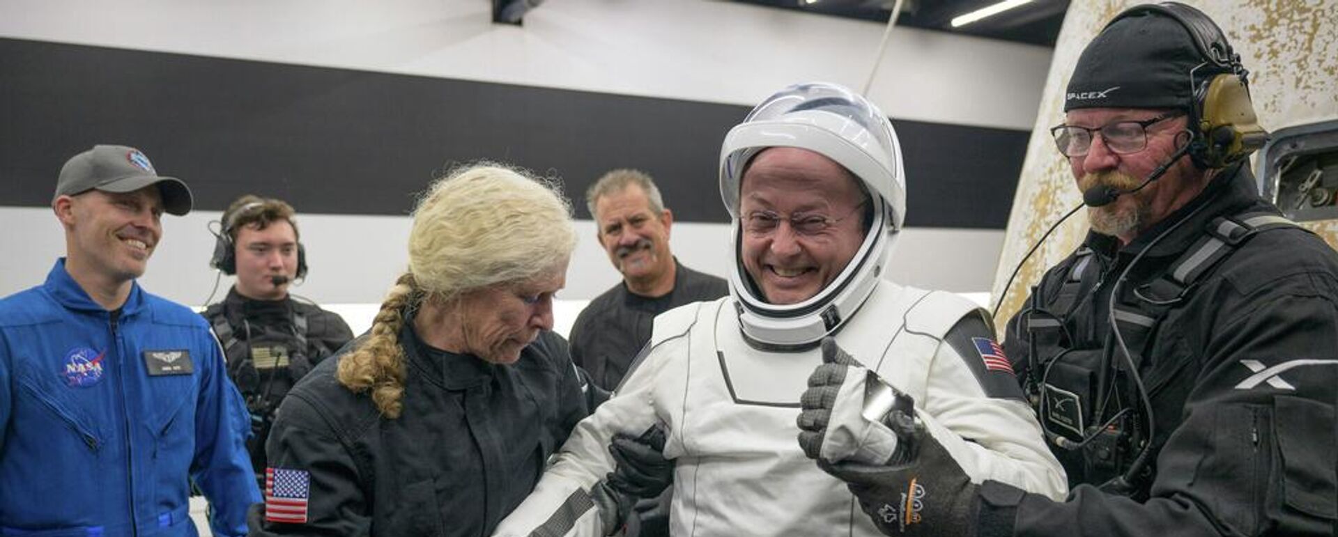 Sağlık sorunu nedeniyle NASA'nın Uluslararası Uzay İstasyonu'ndan ilk kez erken dönüşüne neden olan astronot açıklama yaptı - Sputnik Türkiye, 1920, 26.02.2026