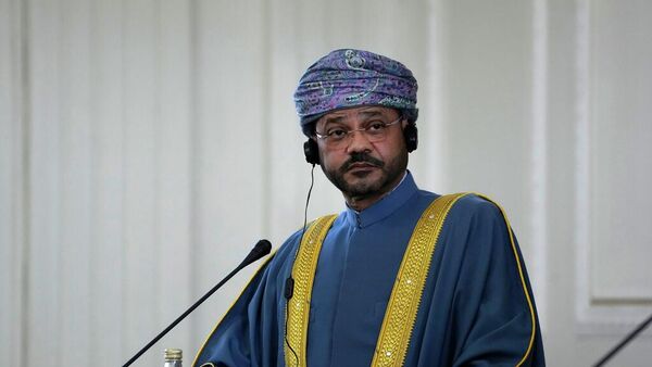 Umman Dışişleri Bakanı Bedr bin Hamed el-Busaidi - Sputnik Türkiye