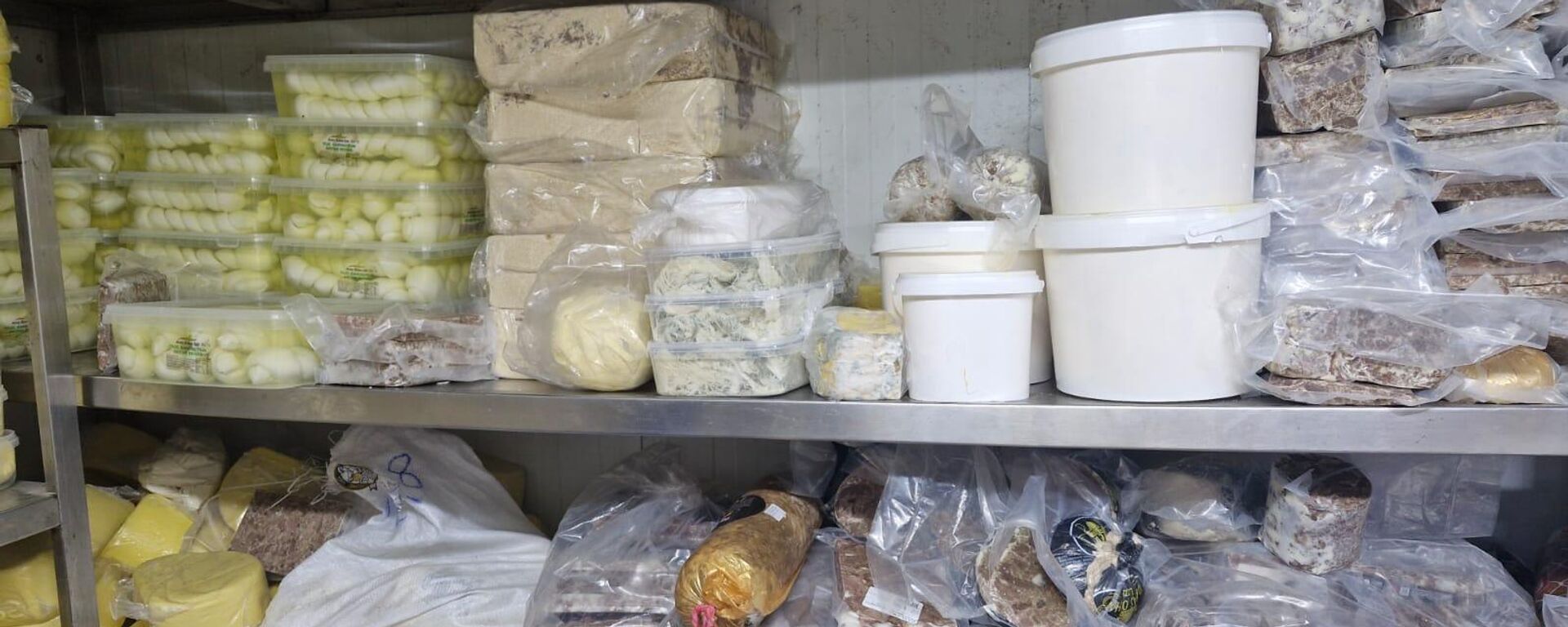 Rize'de 9 ton 750 kilo kaçak gıdaya el konuldu - Sputnik Türkiye, 1920, 01.03.2026