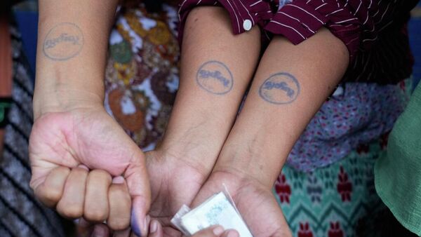 Myanmar'da yönetim, 10 binden fazla mahkumu affetti - Sputnik Türkiye