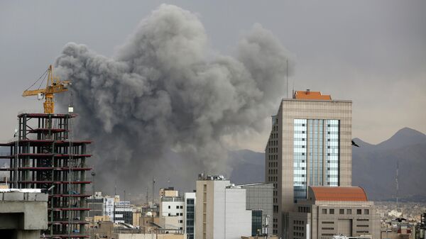 Tahran'dan yeni patlama görüntüleri - Sputnik Türkiye