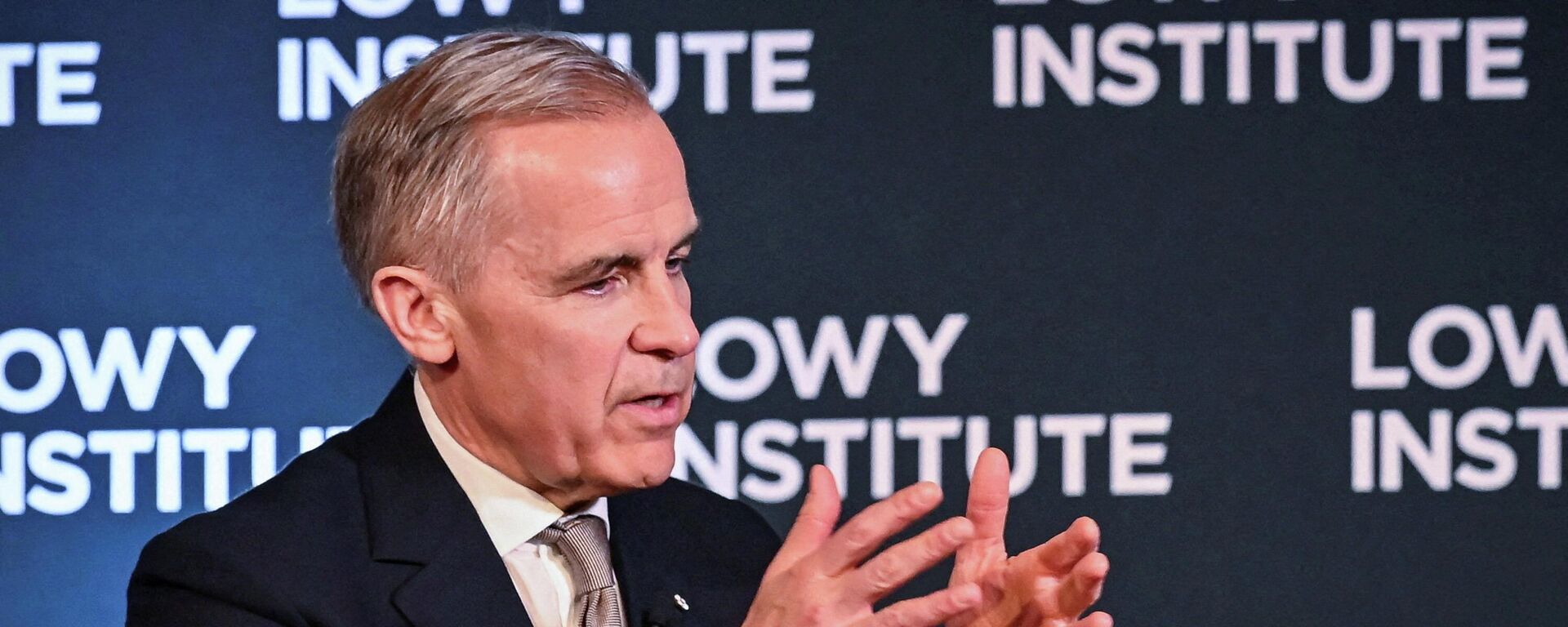 Kanada Başbakanı: İsrail ve ABD'nin İran'a yönelik saldırıları ‘uluslararası hukuka aykırı’ - Sputnik Türkiye, 1920, 23.04.2026