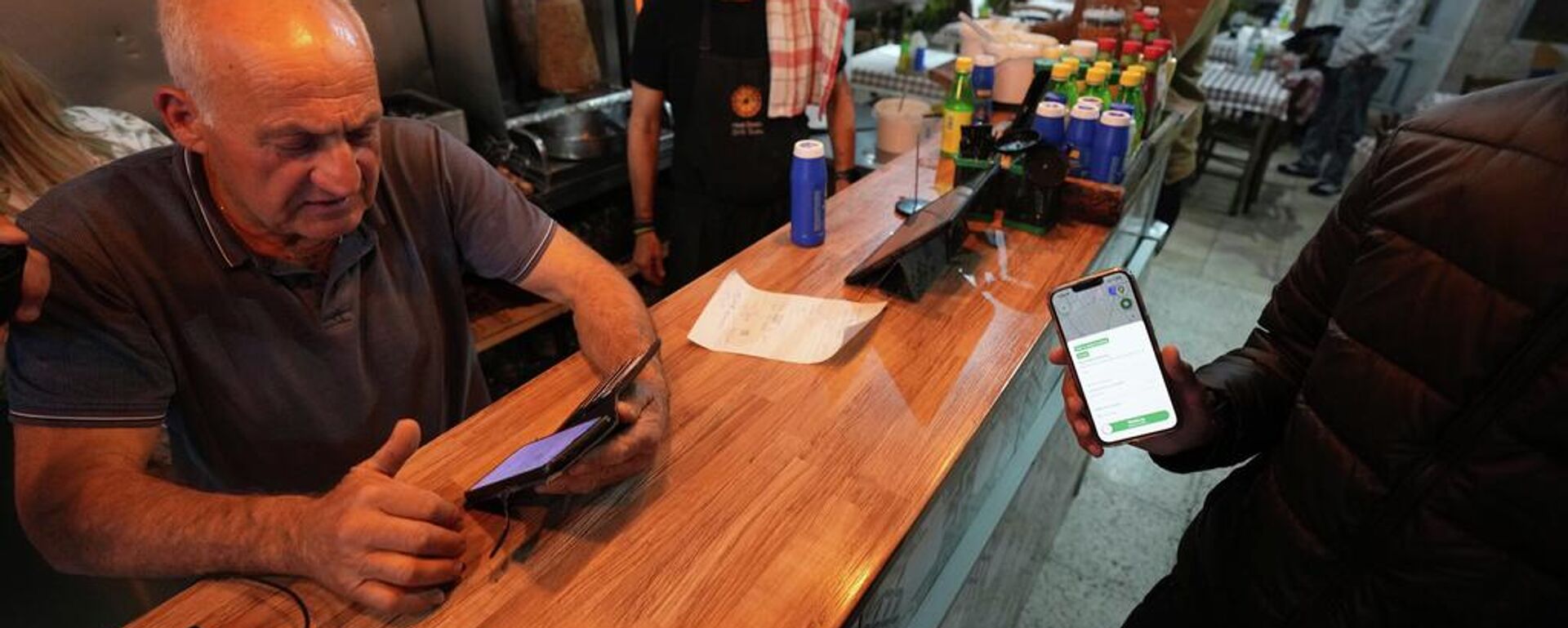 Kıbrıs'taki İngiliz üssü yakınlarında bir restoran - Sputnik Türkiye, 1920, 06.03.2026