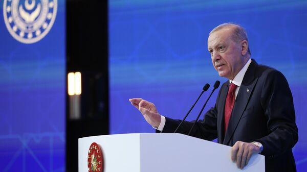 Cumhurbaşkanı Erdoğan, 8 Mart Dünya Kadınlar Günü iftar programında konuştu
 - Sputnik Türkiye