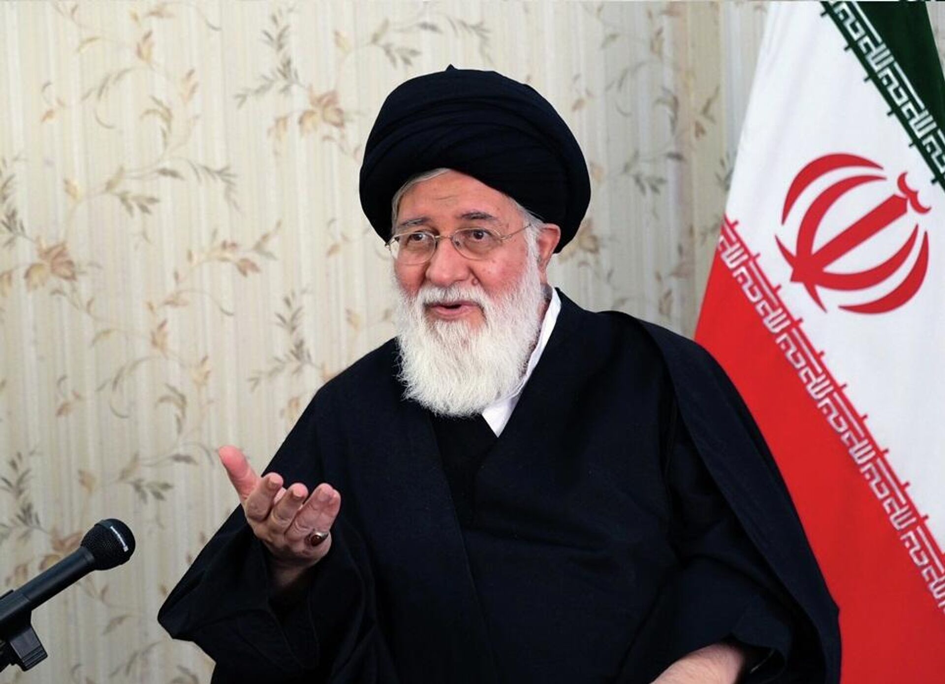 Ahmad Alamolhoda, - Sputnik Türkiye, 1920, 08.03.2026