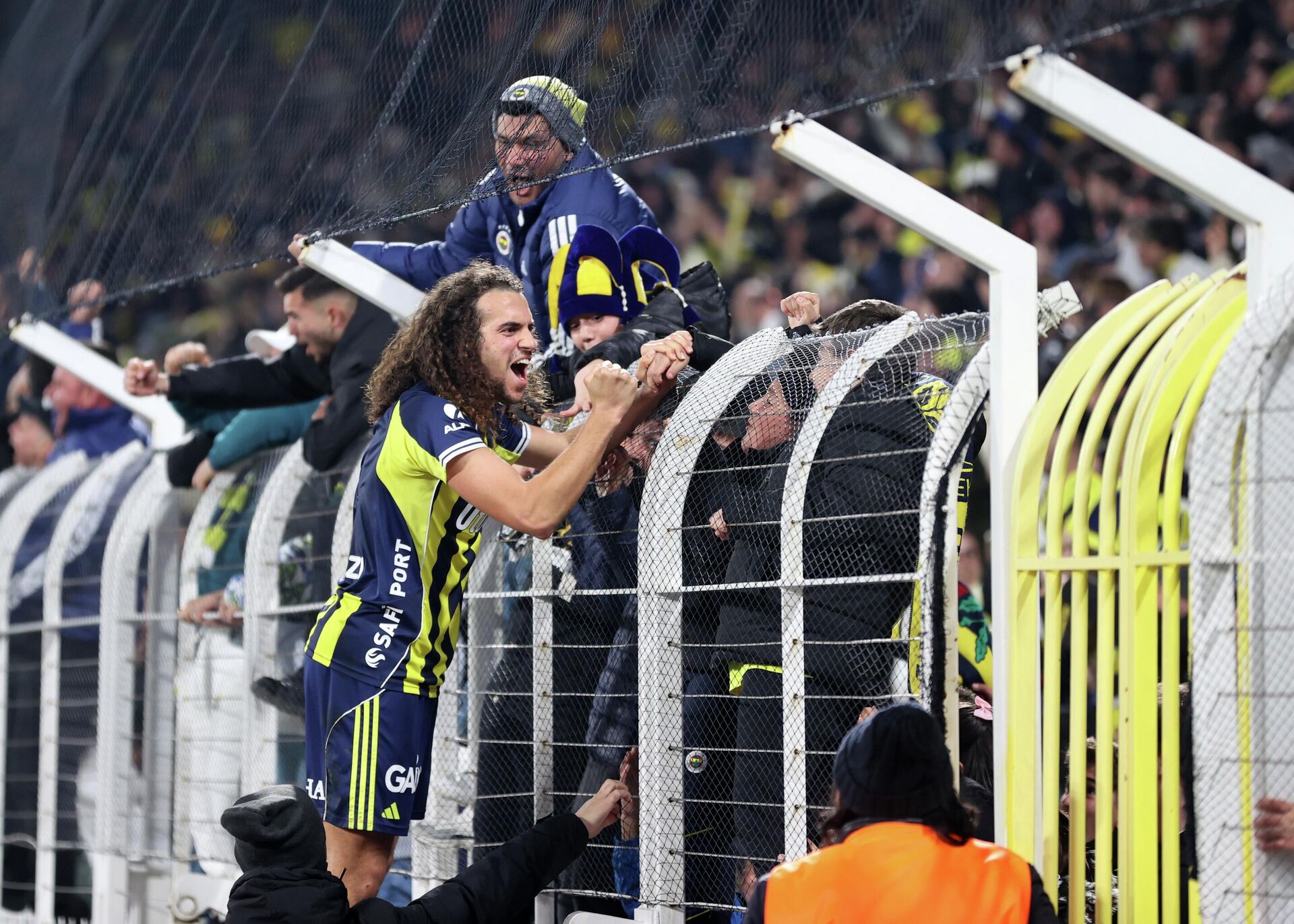Fenerbahçe-Samsunspor - Sputnik Türkiye, 1920, 09.03.2026