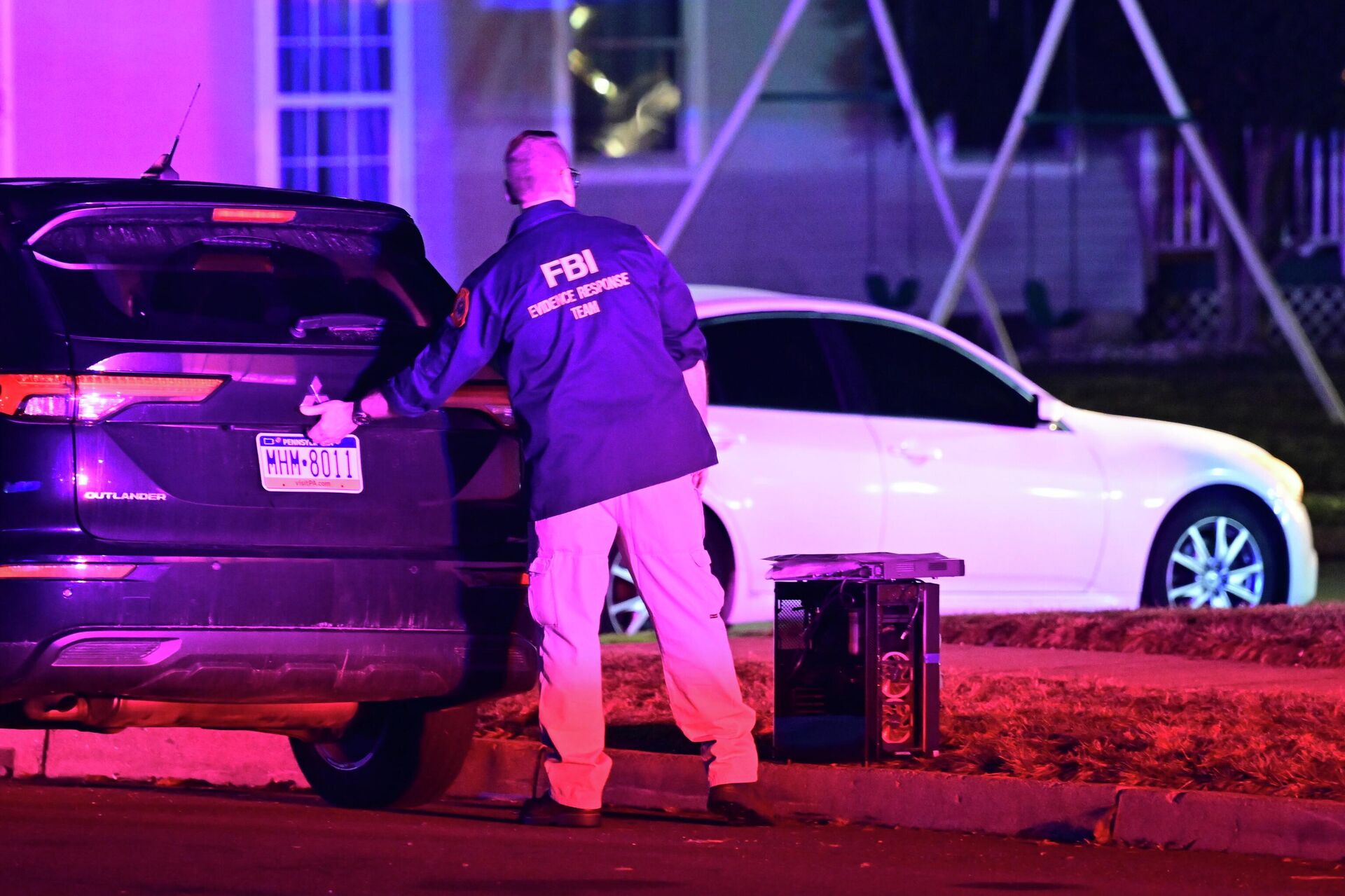 FBI, Mamdani protestosu soruşturmasında şüphelinin evinde arama yaptı - Sputnik Türkiye, 1920, 09.03.2026