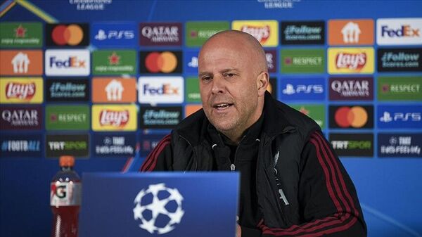 Liverpool Teknik Direktörü Arne Slot - Sputnik Türkiye