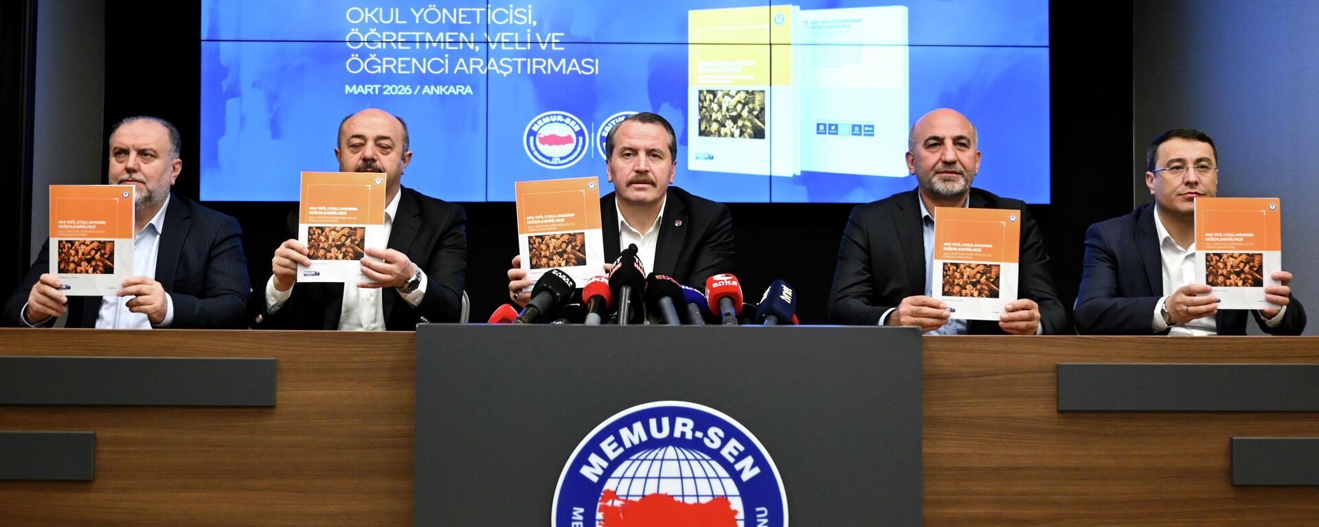  Eğitim-Bir-Sen Genel Başkanı Ali Yalçın - Sputnik Türkiye, 1920, 10.03.2026