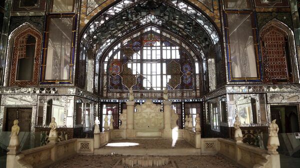 ABD ve İsrail'in İran'a yönelik saldırılarında hasar gören Gülistan Sarayı - Sputnik Türkiye