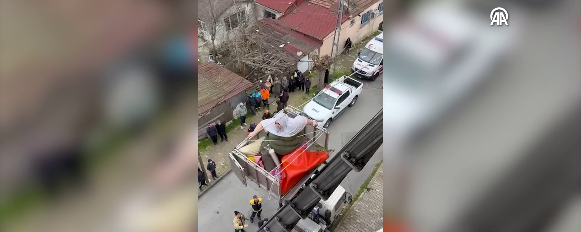 obezite hastası kadın hastaneye kaldırıldı - Sputnik Türkiye, 1920, 12.03.2026