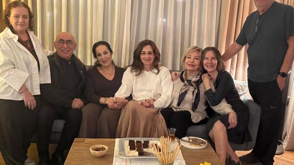 İkinci Bahar'ın yıldızları bir arada - Sputnik Türkiye