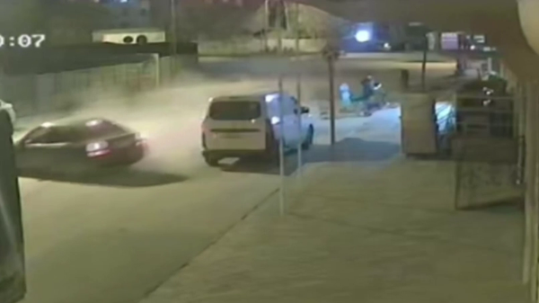 Alkollü sürücü motosiklete çarptı: Iğdır Belediye Başkanı'nın oğlu olduğu ortaya çıktı - Sputnik Türkiye