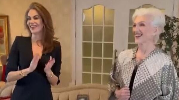 Elon Musk'ın annesi Maye Musk - Sputnik Türkiye