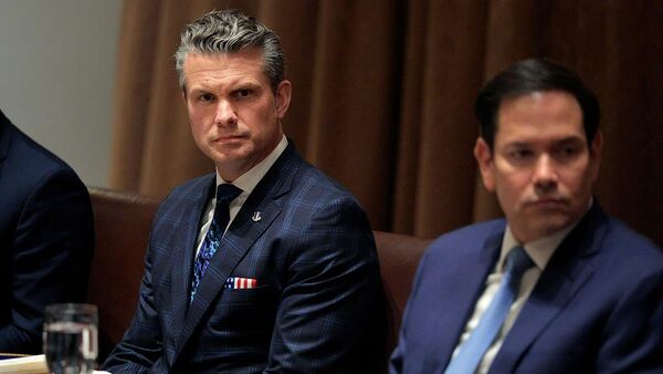 Министр обороны США Пит Хегсет и госсекретарь Марко Рубио - Sputnik Türkiye