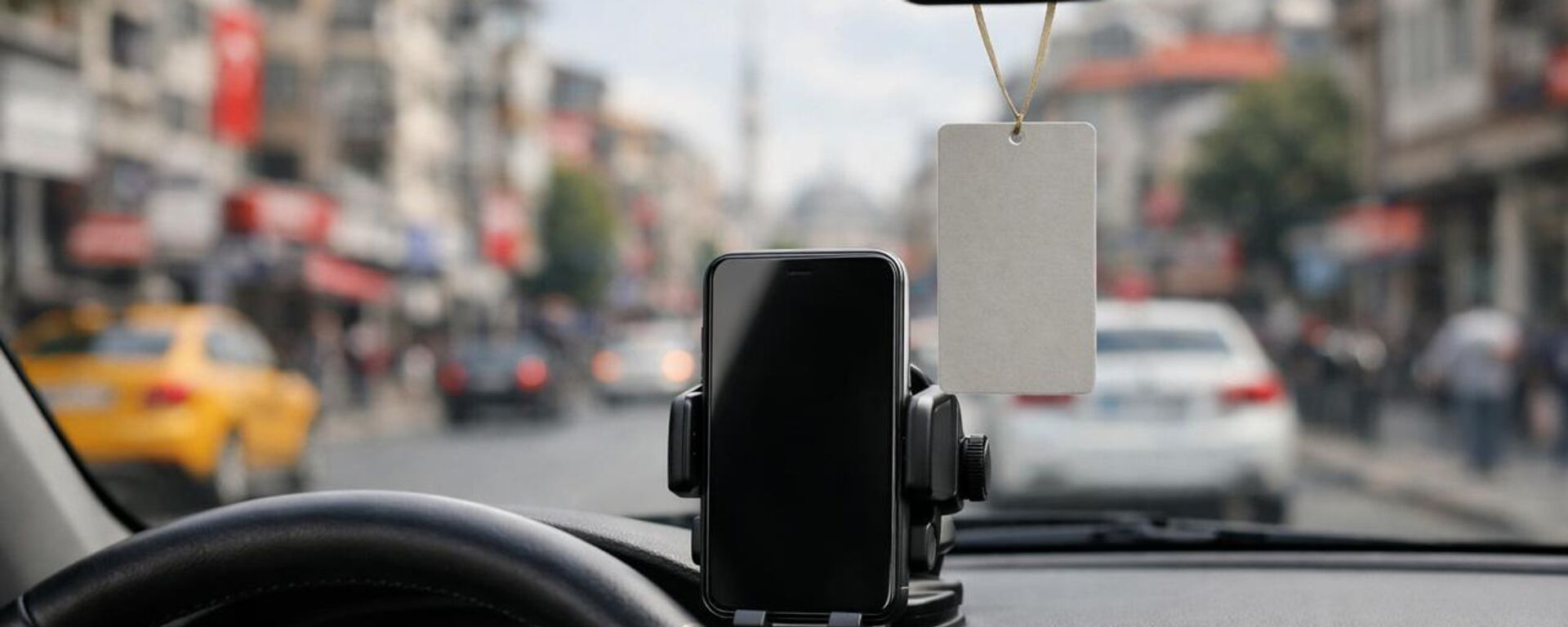 araç içi koku ve telefon - Sputnik Türkiye, 1920, 23.03.2026