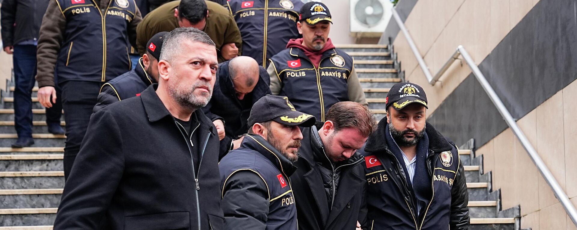 Amatör futbolcu Kubilay Kaan Kundakçı'nın ölümüne ilişkin gözaltına alınan zanlılar - Sputnik Türkiye, 1920, 24.03.2026