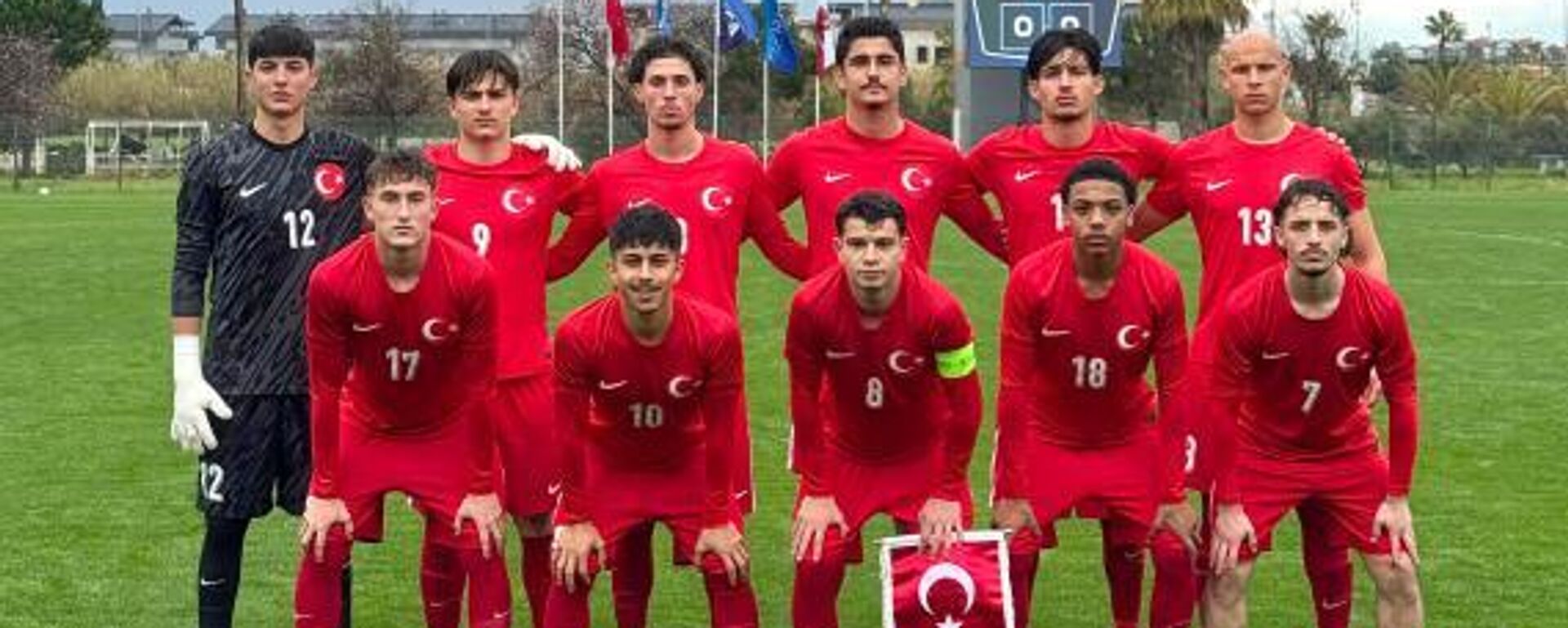 18 Yaş Altı Milli Futbol Takımı - Sputnik Türkiye, 1920, 24.03.2026