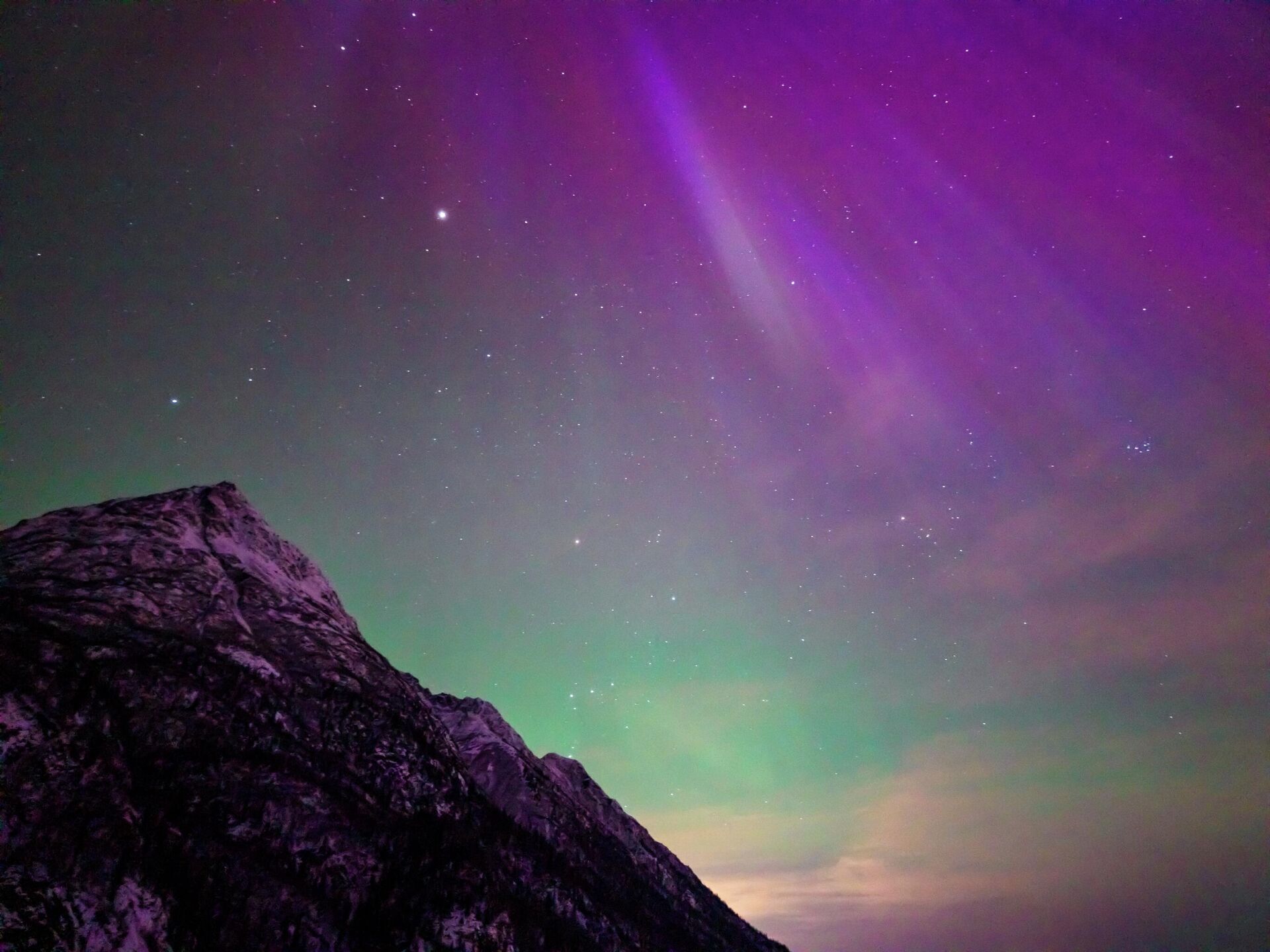 Kuzey Işıkları - Sputnik Türkiye, 1920, 26.03.2026