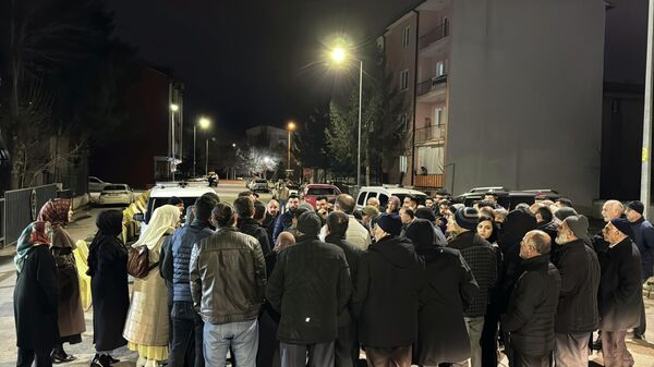 Umre vaadiyle dolandırılan 125 kişi polise başvurdu - Sputnik Türkiye